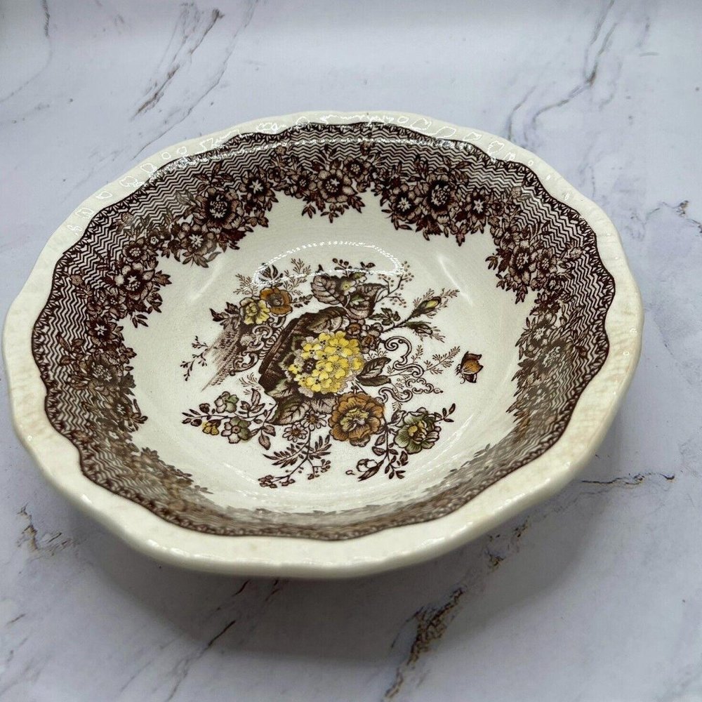 Antique Mason’s “Ascot” Pattern Patent Ironstone England Serving Bowl